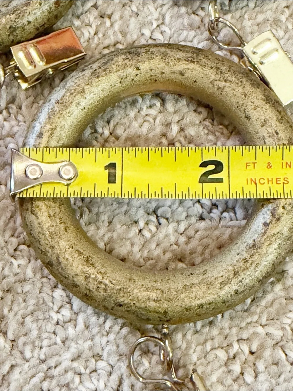 Speckled Golden Brown Wooden Curtain Rings Eye Hooks Clips Drapery Rod Round 17x